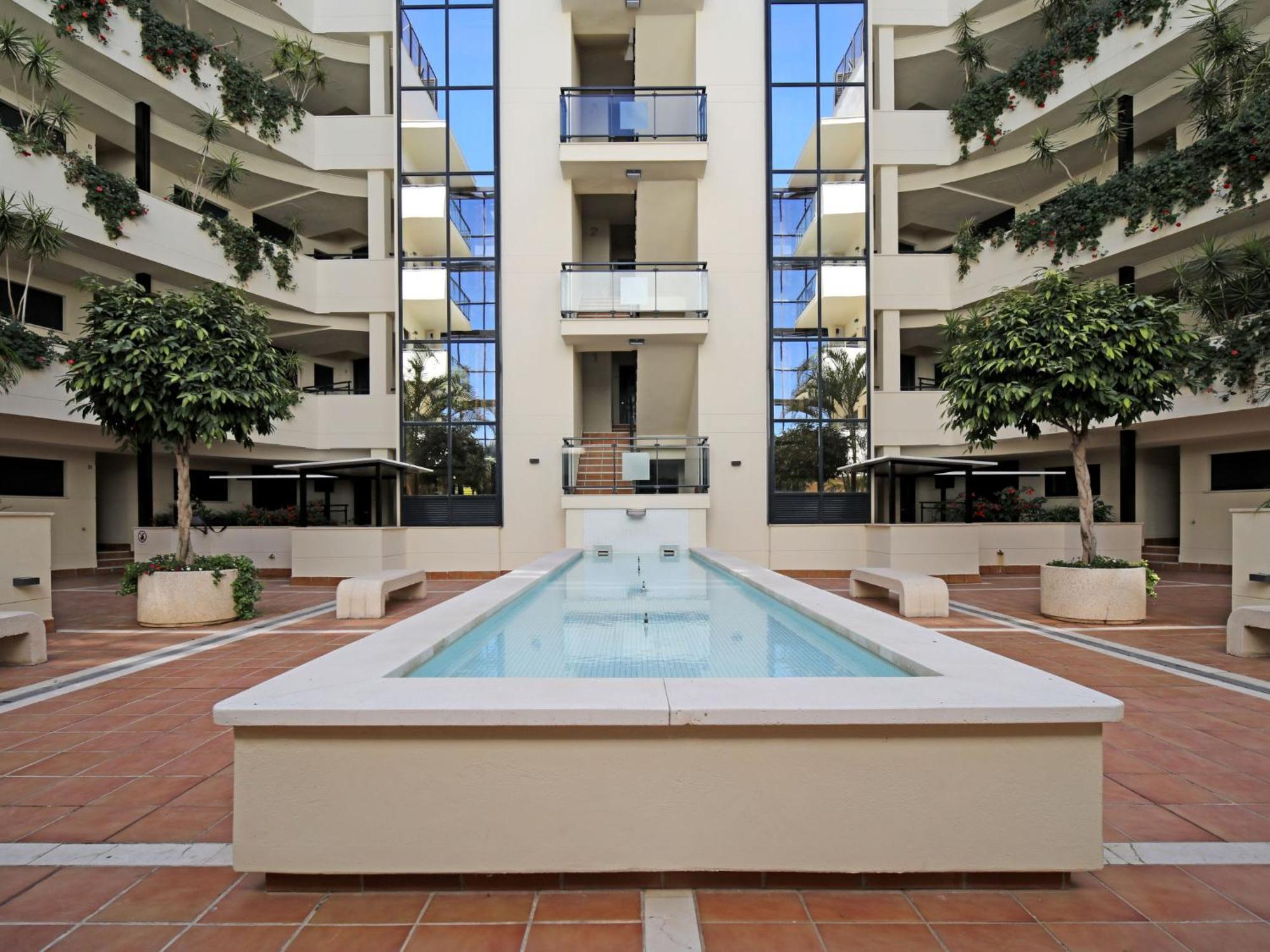 Apartment Cosmo Beach-1 By Interhome Estepona Dış mekan fotoğraf